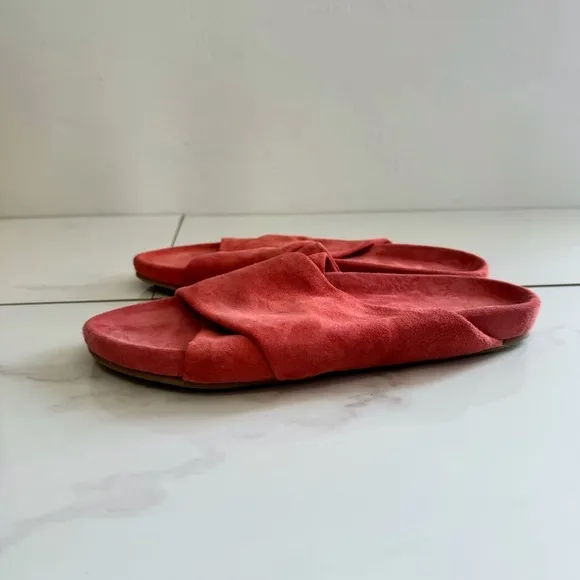 Beek Kea Slide Sandals in Rosewood Size 9