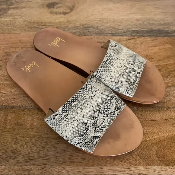 Beek Mockingbird Slide Sandals Size 9