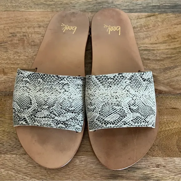 Beek Mockingbird Slide Sandals Size 9