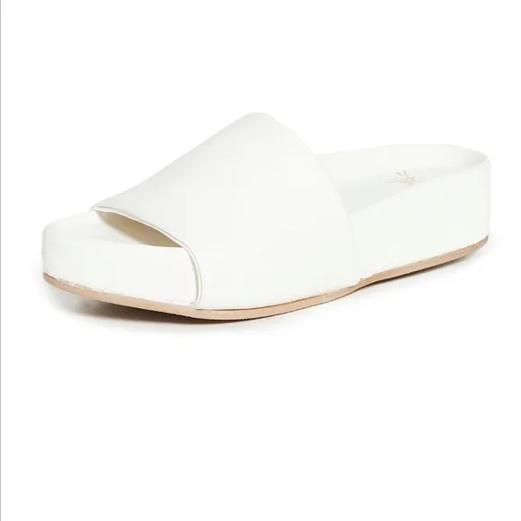BEEK Pelican Sandals white platform size 10 women’s like new