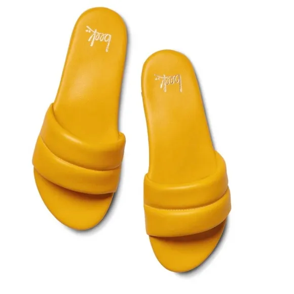 beek Sugarbird Leather Slide Sandals Sunflower Size 7 Unworn New!!!