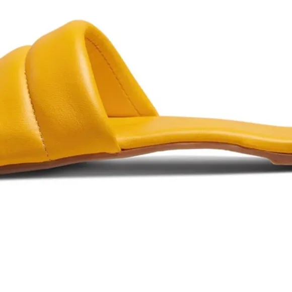 beek Sugarbird Leather Slide Sandals Sunflower Size 7 Unworn New!!!