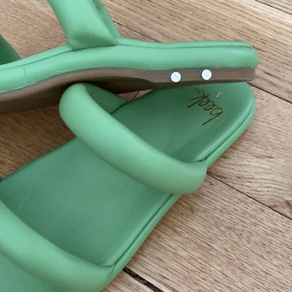 Beek Sugarbird Two Straps Slide Leather sandals.High quality