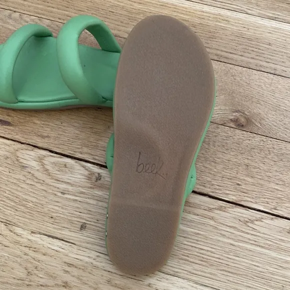 Beek Sugarbird Two Straps Slide Leather sandals.High quality