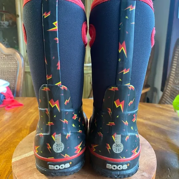 Big Boys Size 11 Lightning Winter Snow Boots