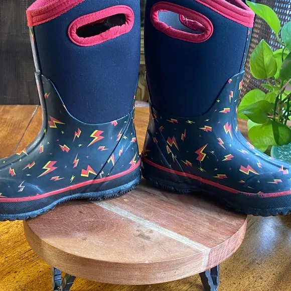 Big Boys Size 11 Lightning Winter Snow Boots