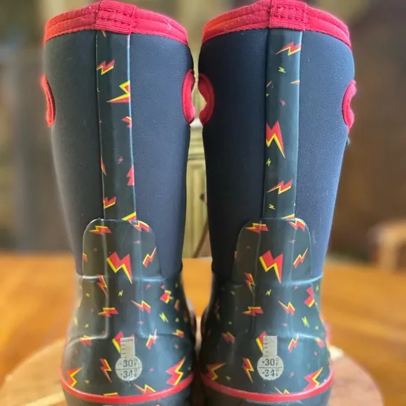 Big Boys Size 11 Lightning Winter Snow Boots