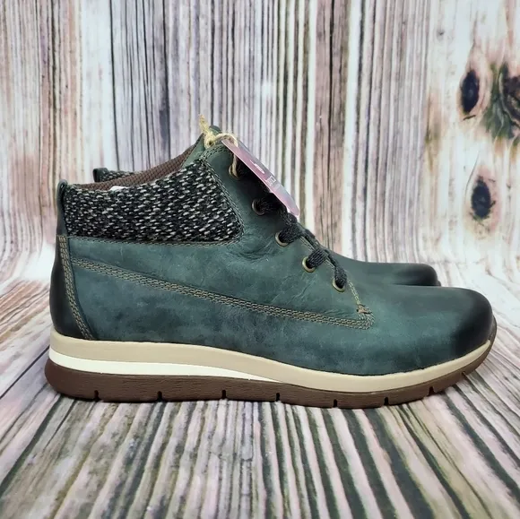 Bionica Blue Jean Tucson Lace Up Hiker Boots