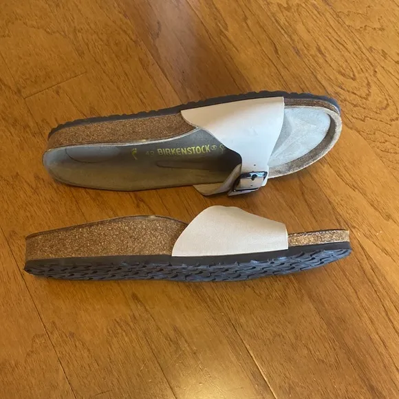 Birkenstock Madrid buckle slide Sandal 🌊