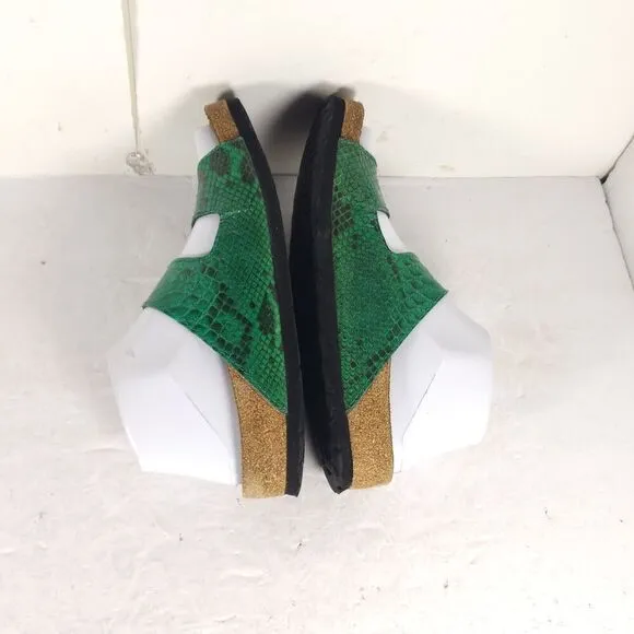 BIRKENSTOCK Women's Arizona 36 US5 Green Snake Embodssed Leather Slide Sandals