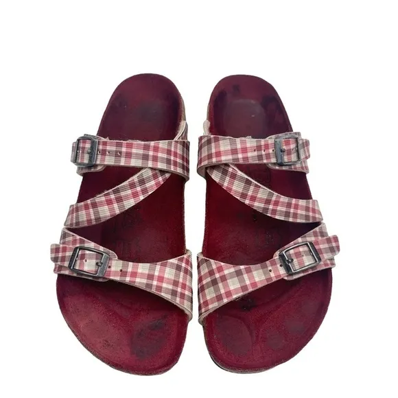 𝅺Birki’s Birkenstock Red Plaid Print Slide Sandals Women’s Size EU 37 US 6