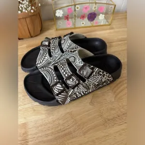 BIRKS By Birkenstock Beach Slide Sandals Brown Paisley Design Size 10 - 41 Boho