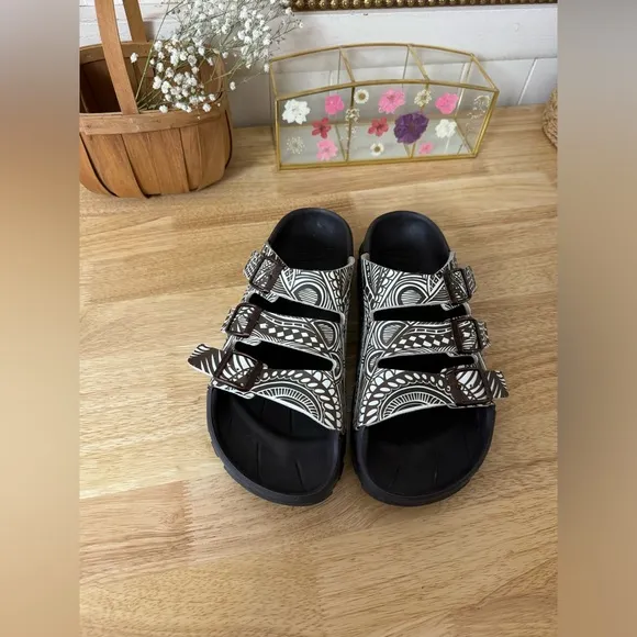 BIRKS By Birkenstock Beach Slide Sandals Brown Paisley Design Size 10 - 41 Boho