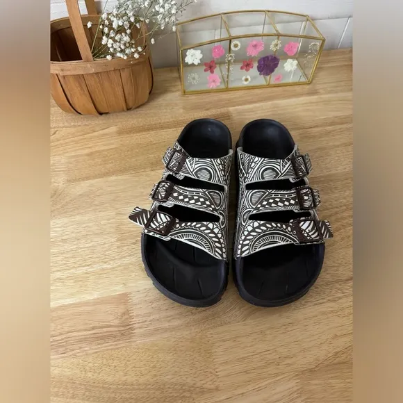 BIRKS By Birkenstock Beach Slide Sandals Brown Paisley Design Size 10 - 41 Boho