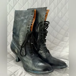 Black Leather Granny Lace-Up Women's Boots