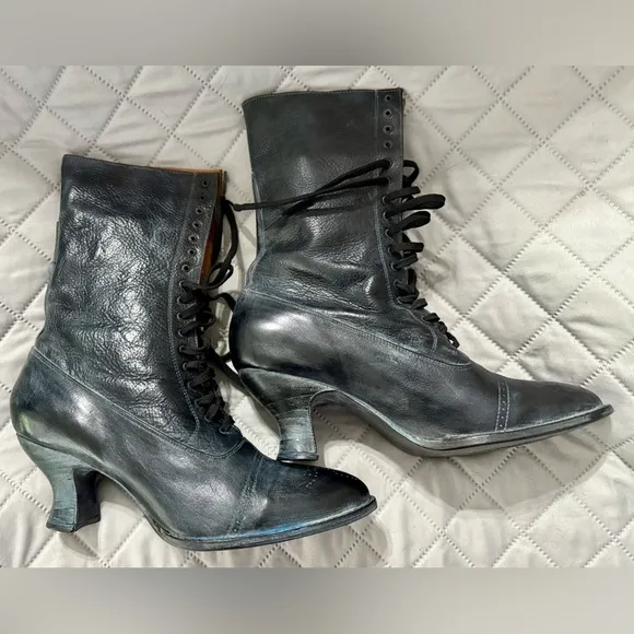 Black Leather Granny Lace-Up Women's Boots