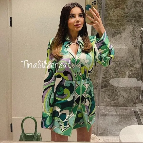 BLOGGER'S FAVE! Zara Printed Mini Skirt Green NWT