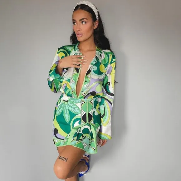 BLOGGER'S FAVE! Zara Printed Mini Skirt Green NWT