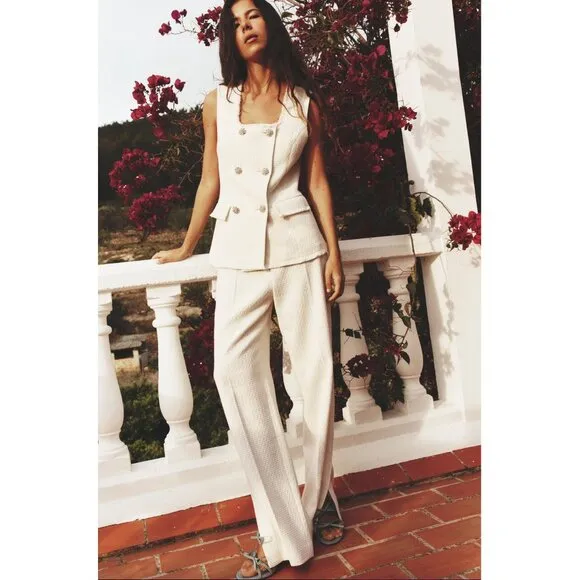 BLOGGER'S FAVE! Zara Textured Metallic Thread Vest Ecru NWT