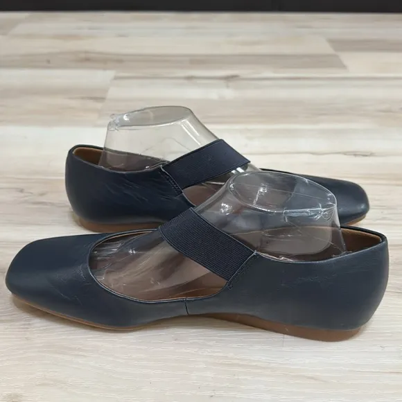 Blondo Brielle Waterproof Ballet Flat Navy Blue