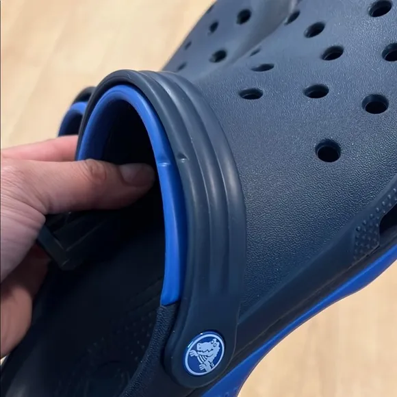 Blue Sandals with Two-Tone Design and Comfort