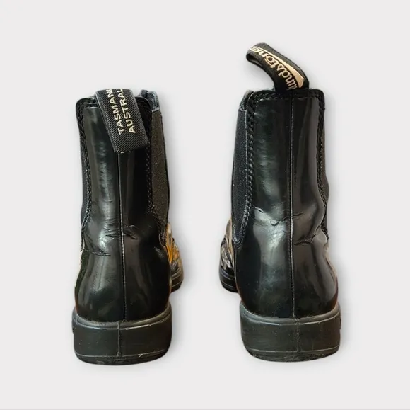 Blundstone Lace Up Gore Black Patent Leather Boots