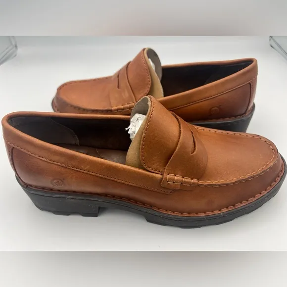 Born Carrera Leather Penny Loafer Lug Soles Brown Women’s Size 8.5M NEW W/Box