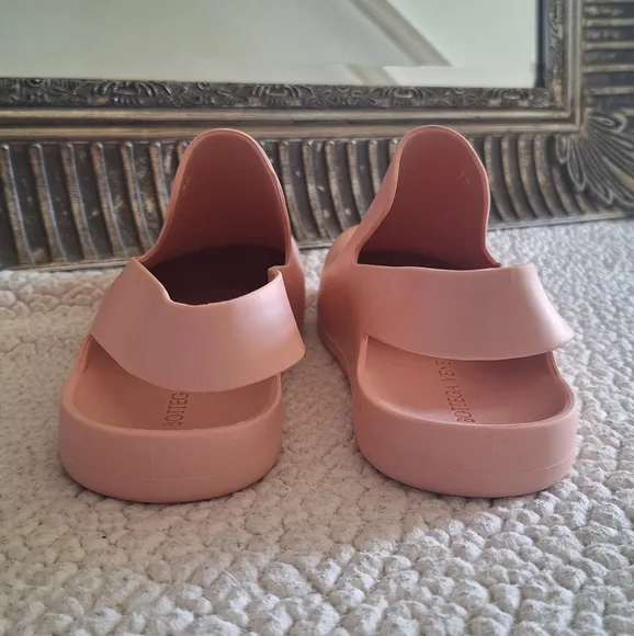 BOTTEGA VENETA Rubber Puddle Slingback Sandals In Pink EU 39 US 9 Org $990