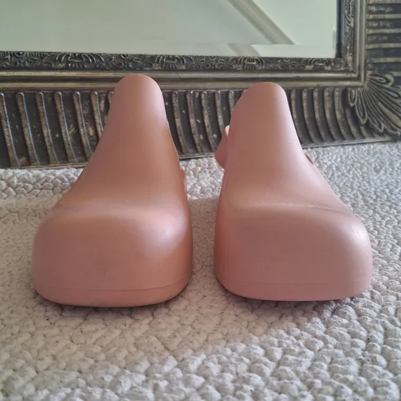BOTTEGA VENETA Rubber Puddle Slingback Sandals In Pink EU 39 US 9 Org $990