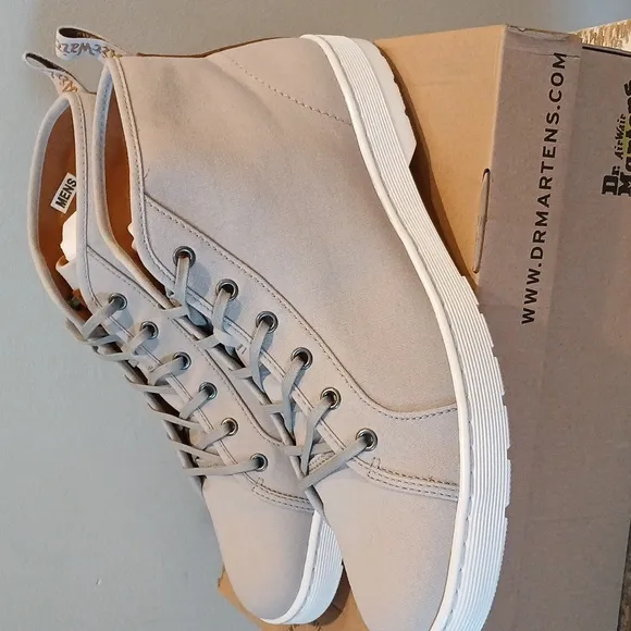Brand New Dr. Martens Boots Coburg Mens 13 Tan and White