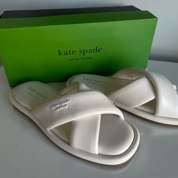 Brand New Kate Spade Rio Slide Sandals Cream Size 6