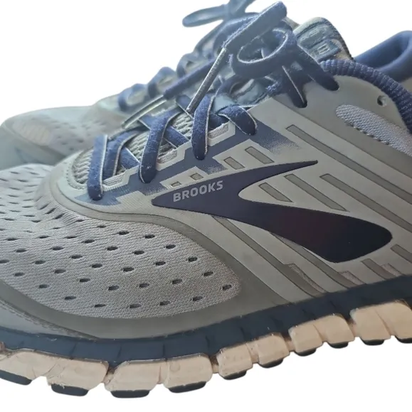 Brooks Beast 18 Road Running Shoes Men's Sz 12.5 Outdoor Hiking Fitness Trail