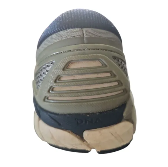 Brooks Beast 18 Road Running Shoes Men's Sz 12.5 Outdoor Hiking Fitness Trail