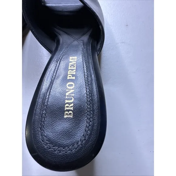 Bruno Premi  Black SZ 6 / 37 leather Open Toe sandal black Block Heel
