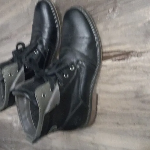 BullBoxer B-52 Men's Lace Up Black &amp; Gray Datails Boots Size 11