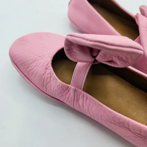 Camper Right Pink Leather Mary Jane Ballerina With Bow Accent Size 11