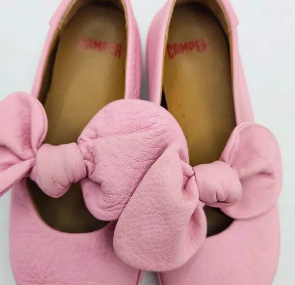 Camper Right Pink Leather Mary Jane Ballerina With Bow Accent Size 11