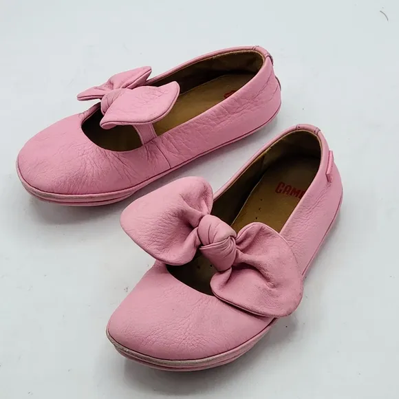 Camper Right Pink Leather Mary Jane Ballerina With Bow Accent Size 11