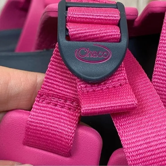 Chaco Chillos Kids Magenta Slide Sandals Size 5
