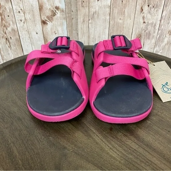 Chaco Chillos Kids Magenta Slide Sandals Size 5