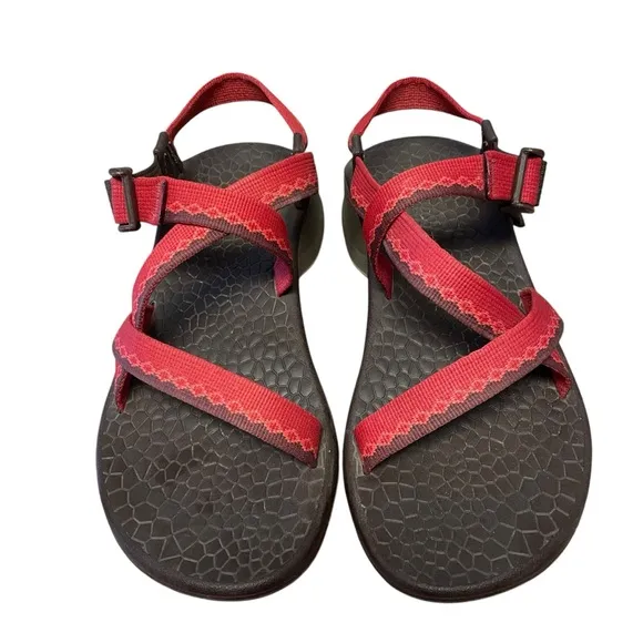 CHACO Women’s Red Updraft Embers Strappy Sandals Size 8