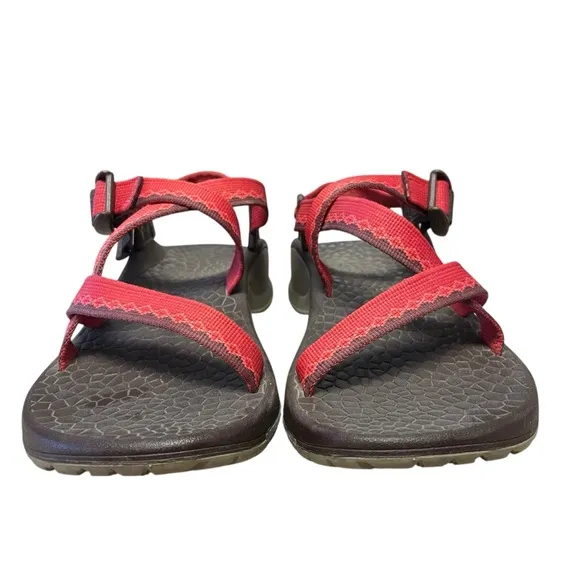 CHACO Women’s Red Updraft Embers Strappy Sandals Size 8