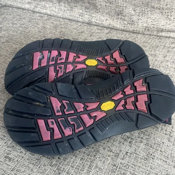 Chaco Z Cloud Women’s Sandals Size 8