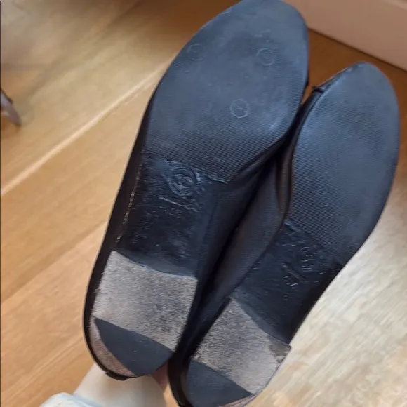 CHANEL Black Leather Flats with Embellished Toe