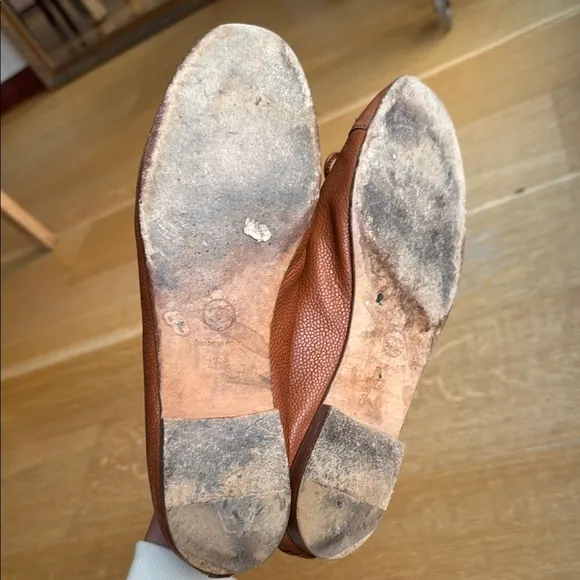CHANEL Brown Leather Flats with Bow Detail