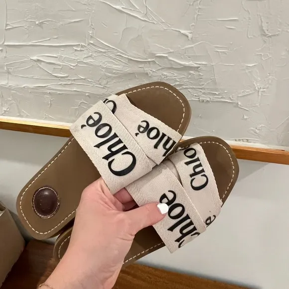 Chloé Beige Woody slide sandals - 37
