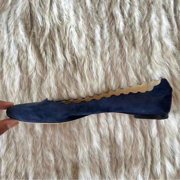 CHLOÉ Lauren Scallop-Trim Blue Suede Ballet Flats