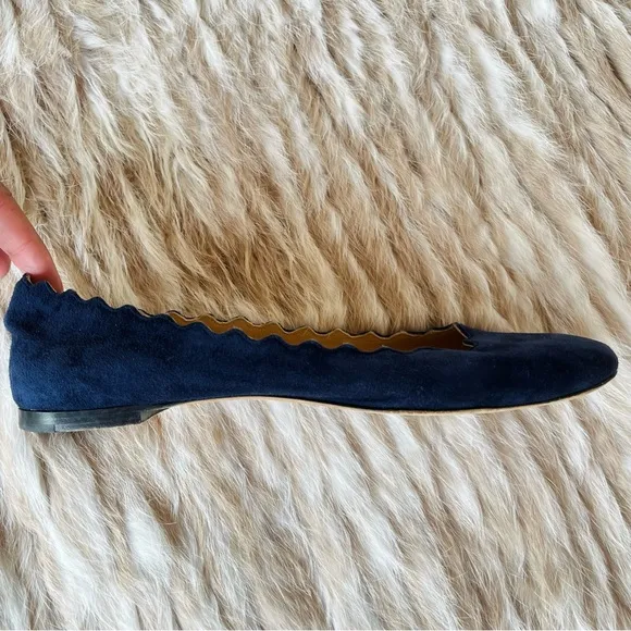 CHLOÉ Lauren Scallop-Trim Blue Suede Ballet Flats