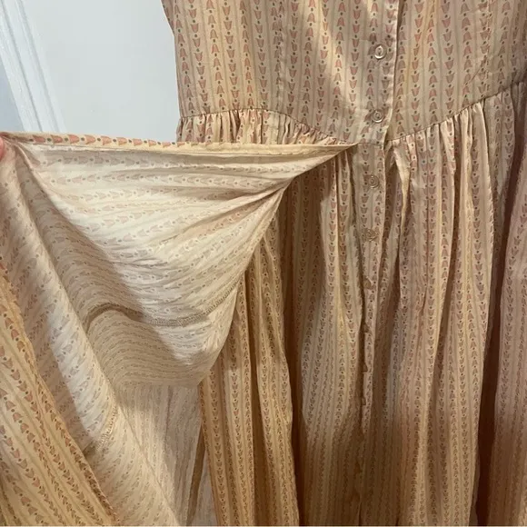 Christy Dawn Nicks Dress Size M