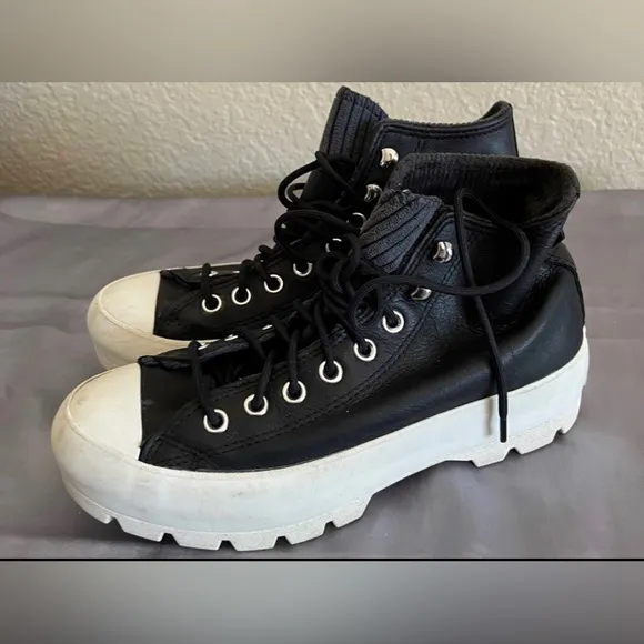 Chuck Taylor Converse  All Star Lugged Platform Leather Sneakers New